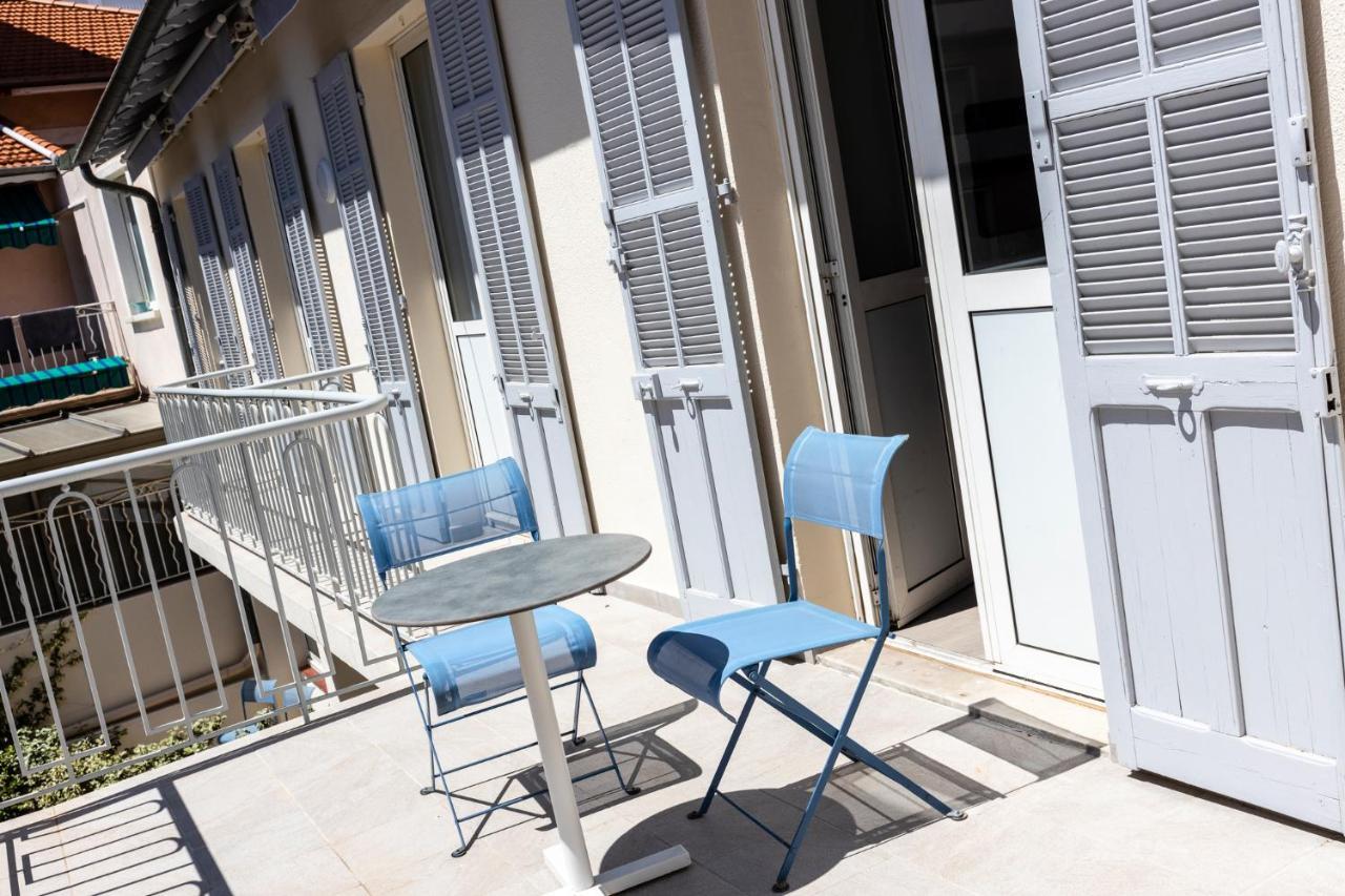 Appartements French Riviera Confidential Centre Ville Juan Les Pins Proche Des Plages מראה חיצוני תמונה