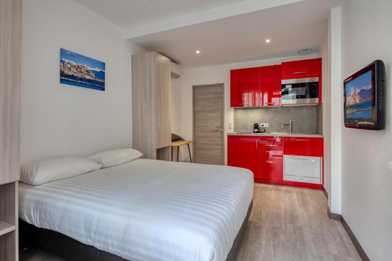 Appartements French Riviera Confidential Centre Ville Juan Les Pins Proche Des Plages מראה חיצוני תמונה